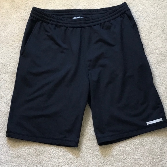 Men’s workout - Picture 1 of 5